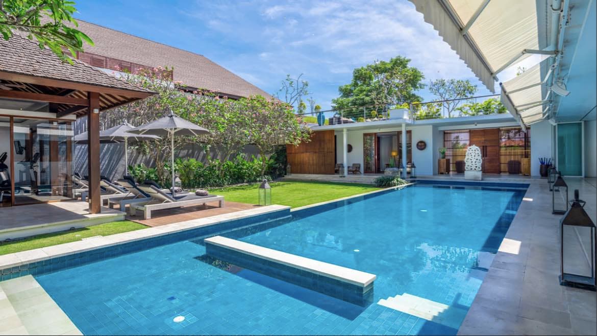 Villa Cendrawasih — private villa in Seminyak, Bali