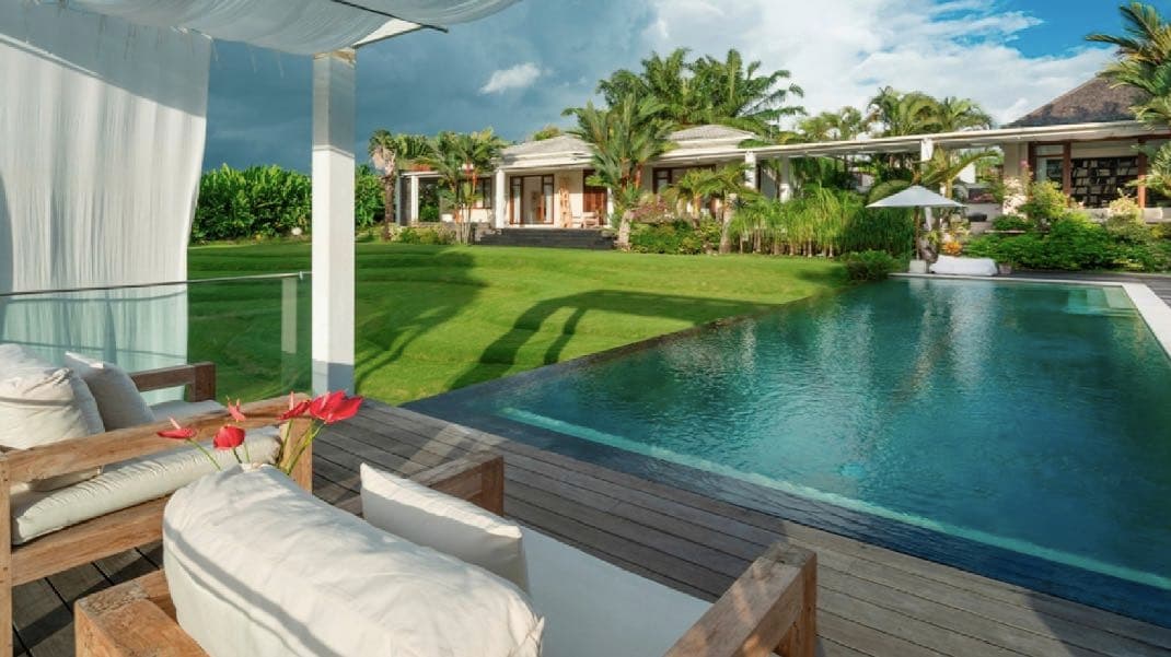 Pure Villa Canggu, Bali - 6br (Top Deals 2026) — private villa in Canggu, Bali