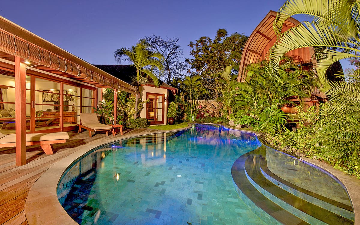 Lataliana Villas Seminyak - 15br (Best Price 2026) — private villa in Seminyak, Bali
